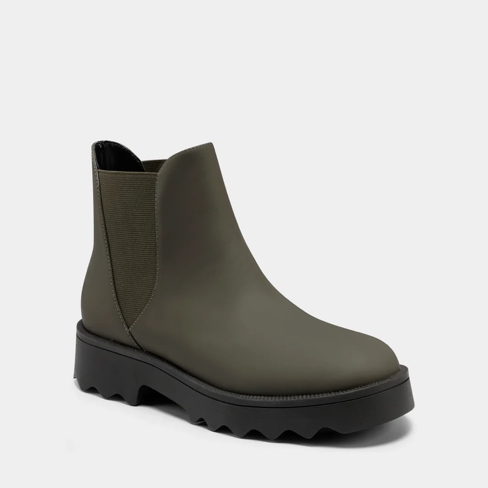 AEROSOLES Olive Green Chelsea Boots